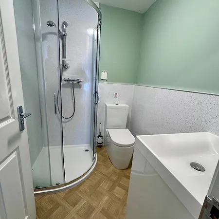 6 Sheraton Apartments Форт-Уильям Экстерьер фото